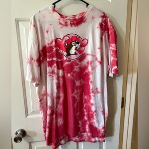 Chic Red and White Tie-Dye Graphic Tee